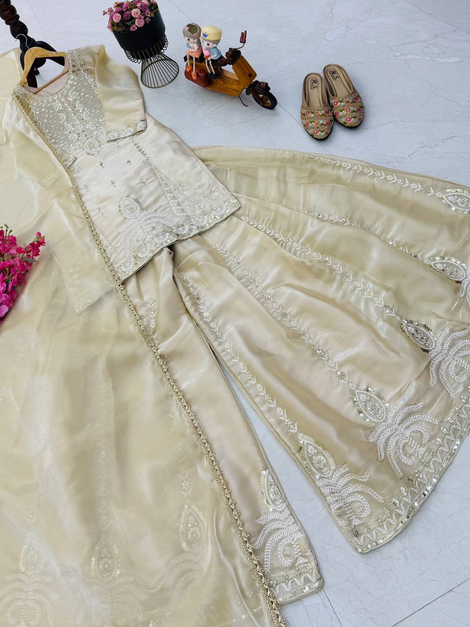 Pink kurti with flaired palazzo and dupatta set