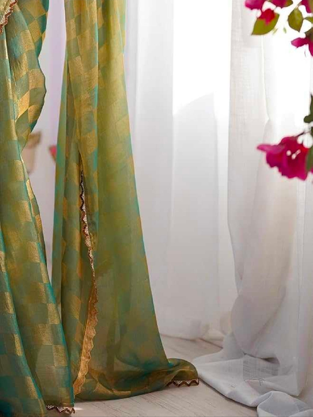 Blue silk saree with blouse