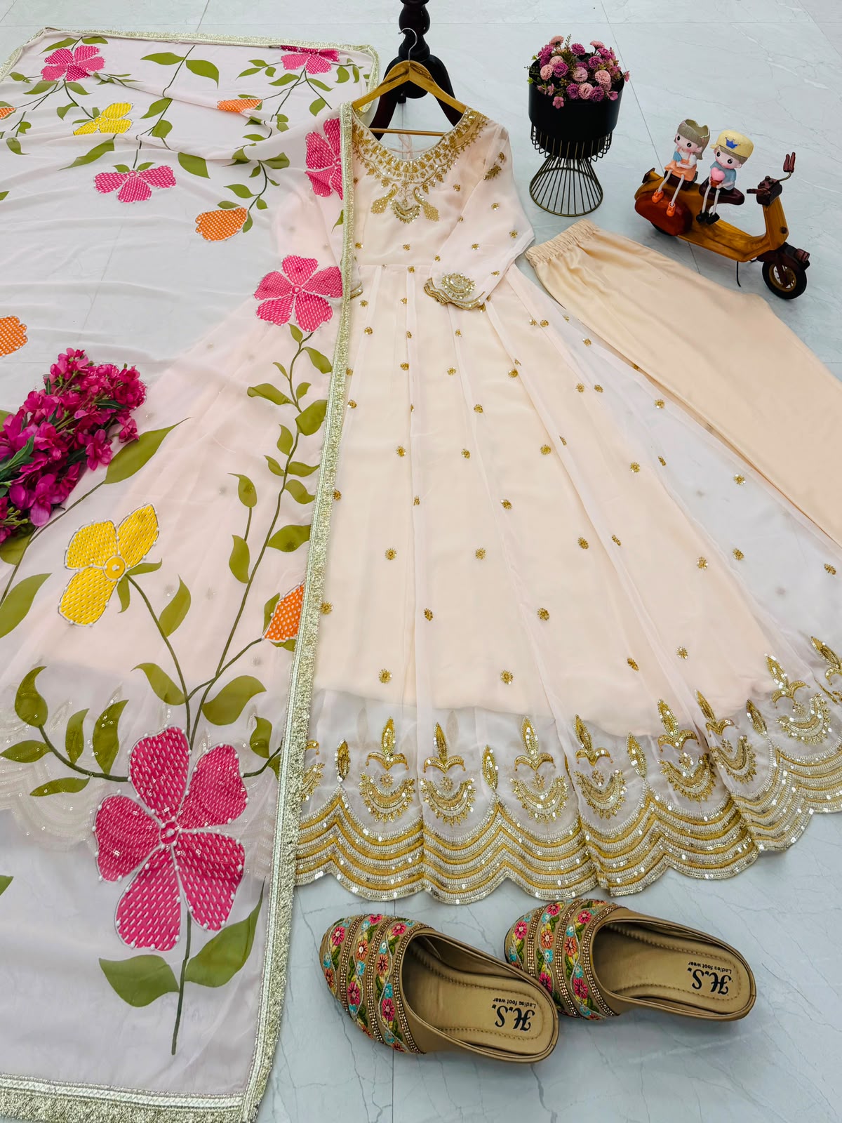 Peachy Pink flaired anarkali suit with pent and dupatta set