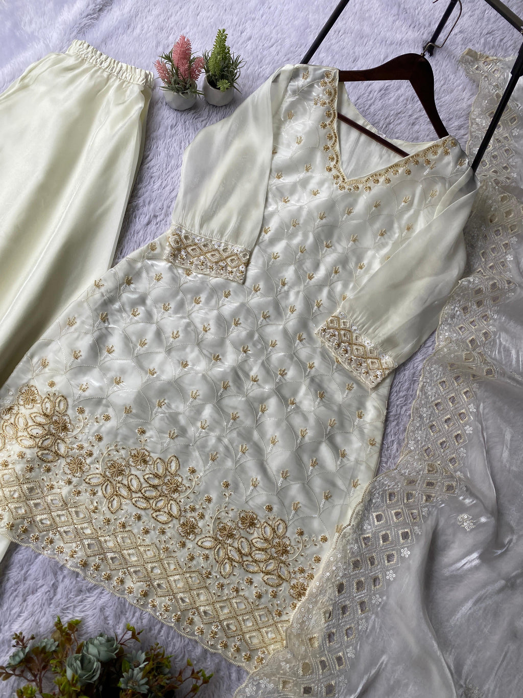 White pakistani kurti with palazzo and dupatta set