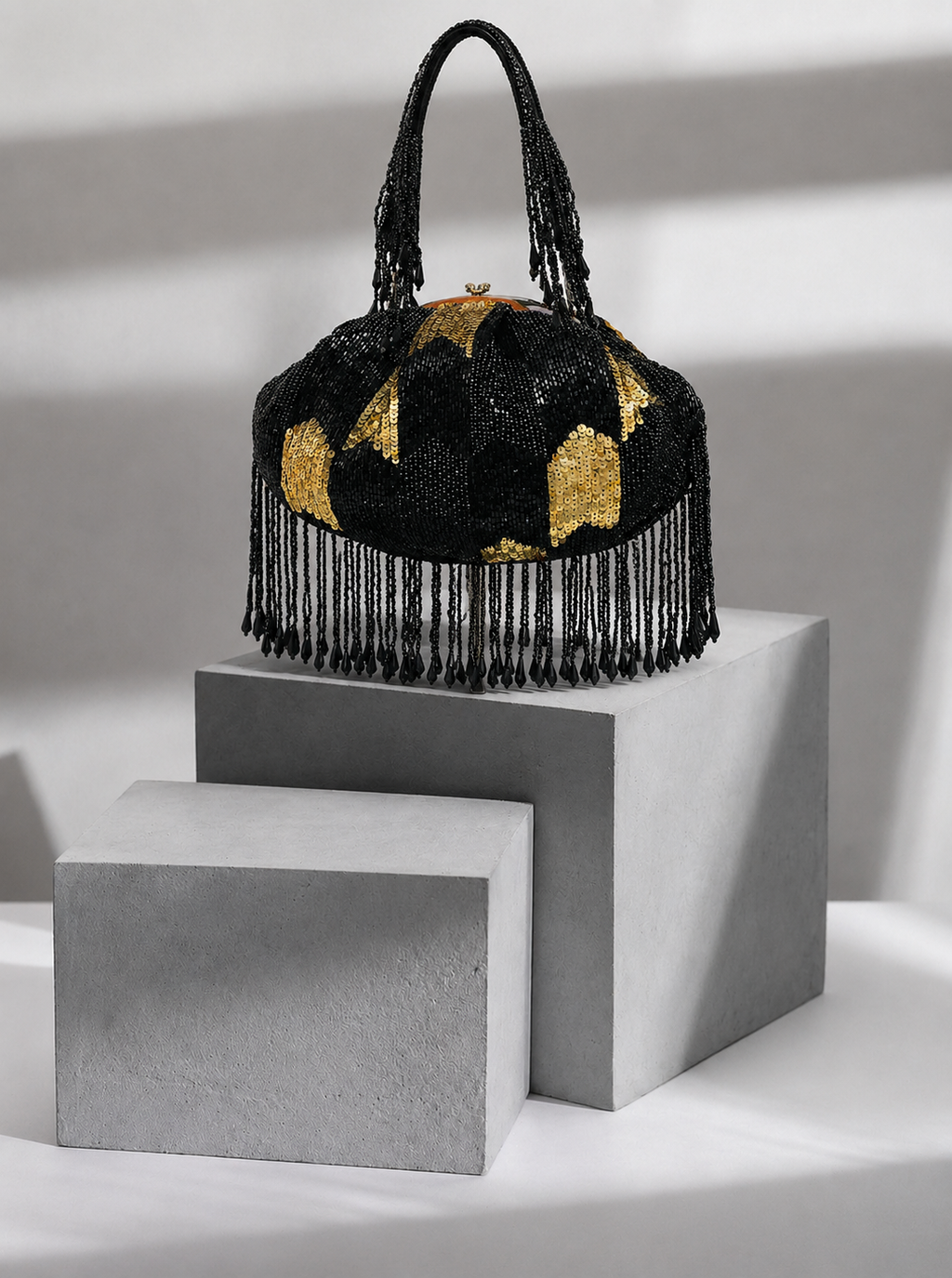 Black dangling latkan purse