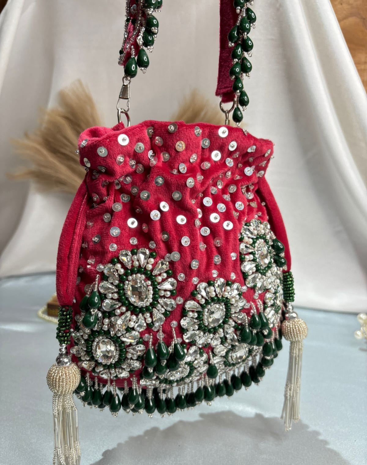 Off white stone pearl bag