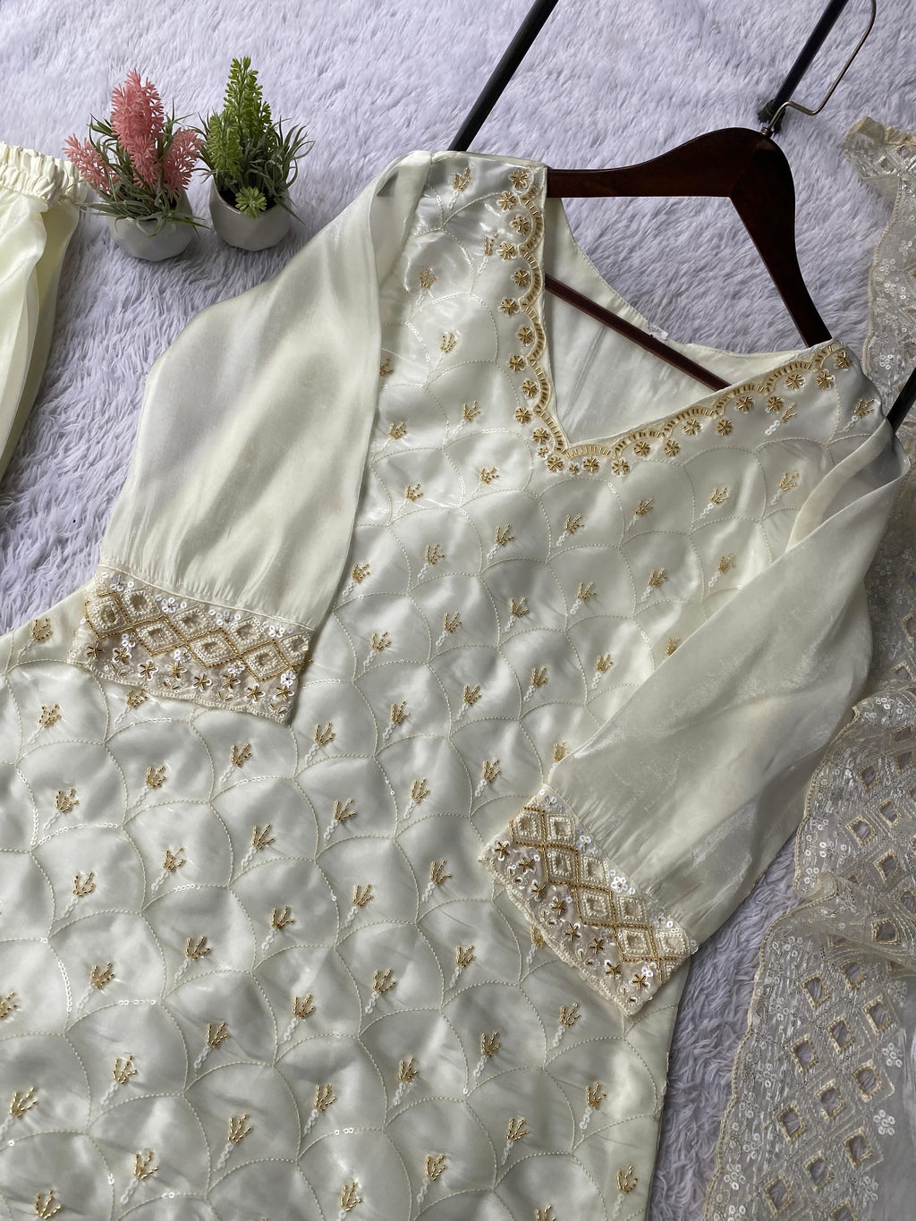 White pakistani kurti with palazzo and dupatta set